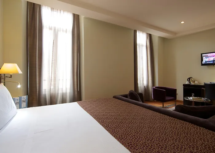 Eurostars Aeterna Hotel 4*